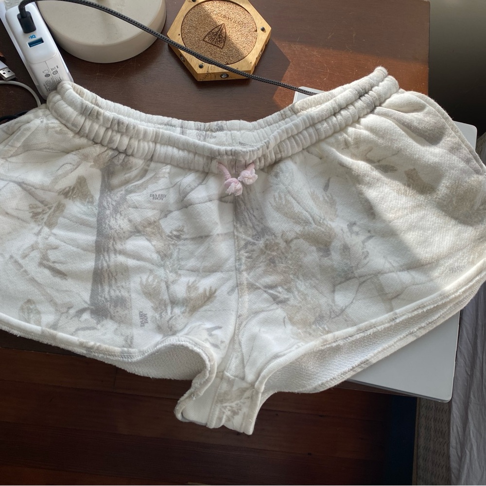 NWT Dairy Boy woodland camo shorts
